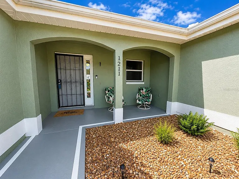 1211 Cabella Cir — Photo 3