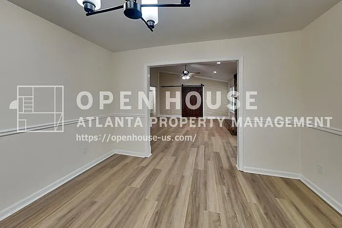 1110 Lake Dr — Photo 6
