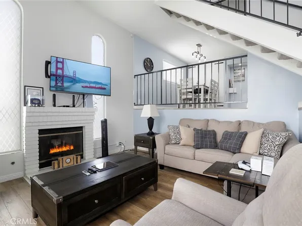 14325 Foothill Blvd Unit 19, Sylmar, CA 91342