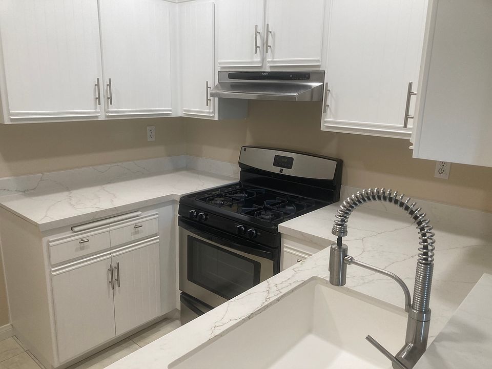 New counters & cabinets