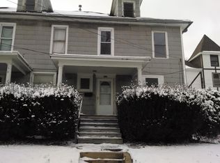 506 S Blackhawk Ave, Freeport, IL 61032