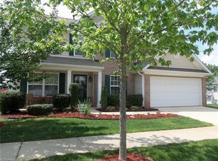 194 Forest Glade Rd, Winston Salem, NC 27107