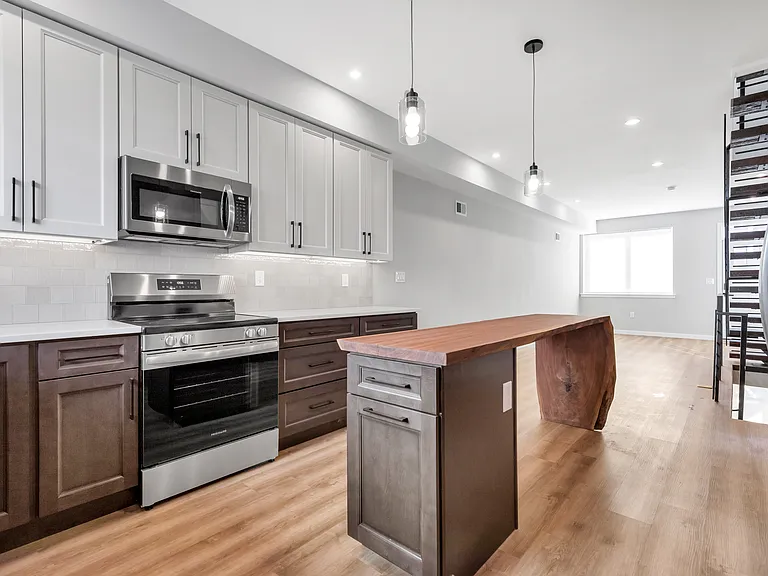 2635 W Sterner St — Photo 20