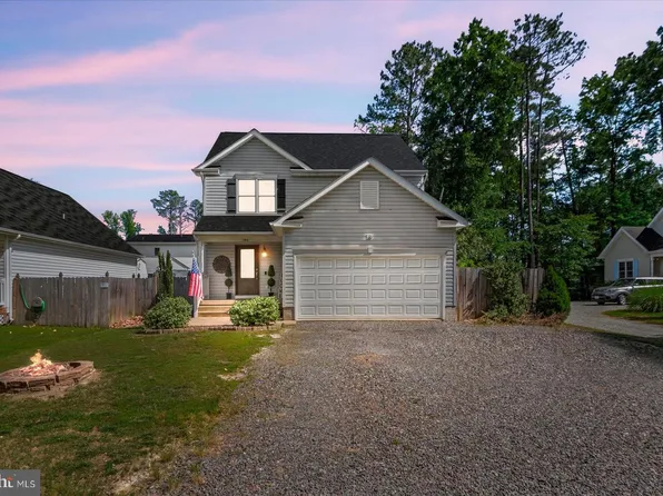 360 4th St, Colonial Beach, VA 22443