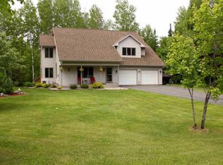 8 Timberline Dr, Esko, MN 55733