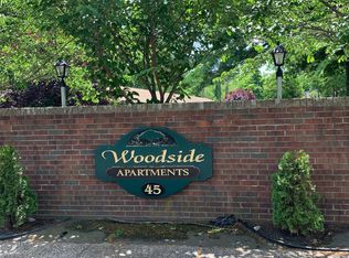 45 Olmsted St #11, East Hartford, CT 06108