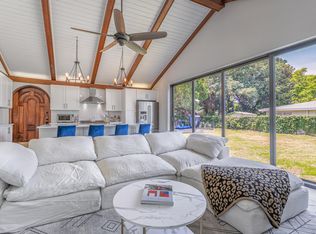 401 S Bermuda Blvd, Tampa, FL 33605