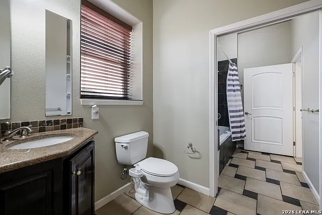 6710 Manor Hl — Photo 23