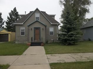 313 4th St W, Williston, ND 58801