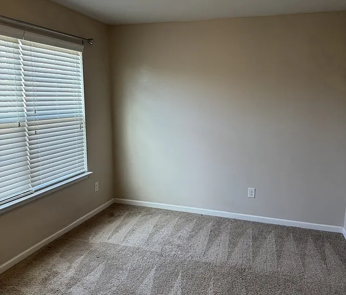 230 Mount Olivet Dr — Photo 18