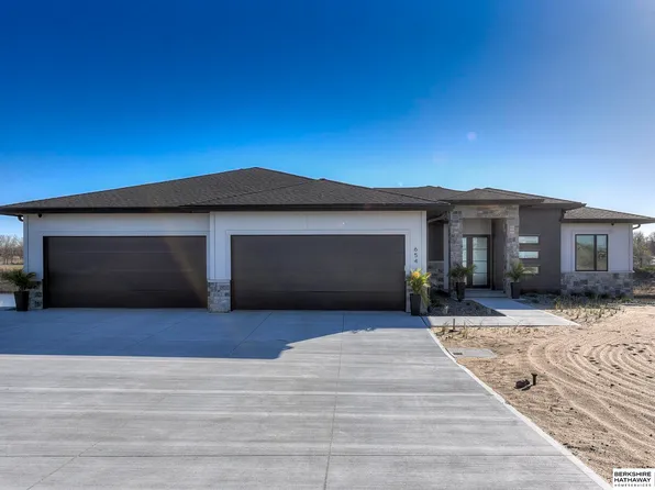 654 Red Tail Ln, Ashland, NE 68003