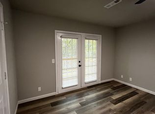 501 W Spruce St #501, Fayetteville, AR 72703