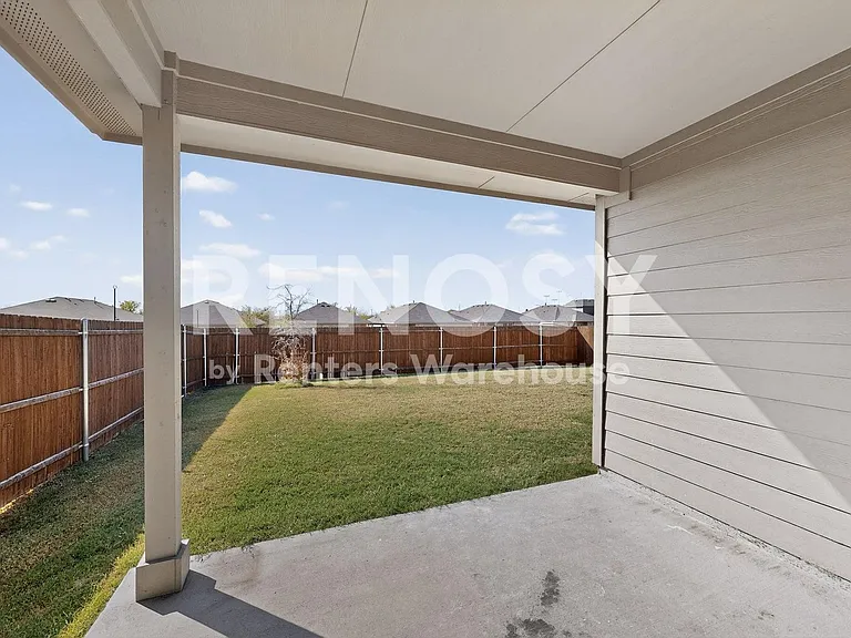 8517 Centerboard Ln — Photo 27