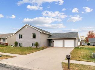 2008 Viking Ave, Holmen, WI 54636