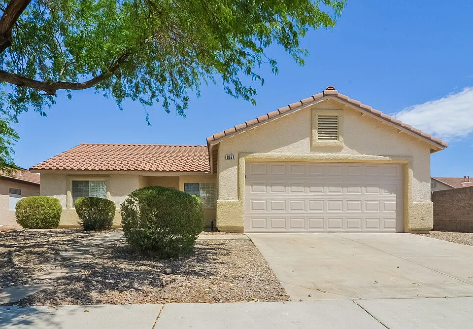 1067 Kennebunk Cir