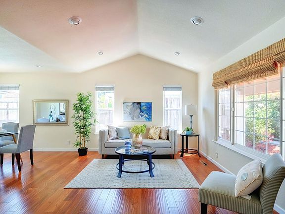 5th image of 2918 Mabury Ct