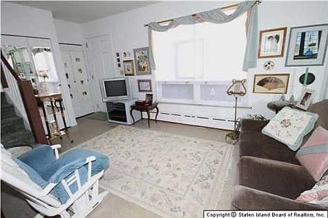 2nd image of 92 Dale Ave