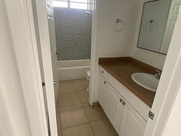 3rd image of 15236 Nordhoff St #108