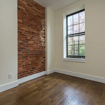 Rented by Nooklyn NYC LLC | media 62