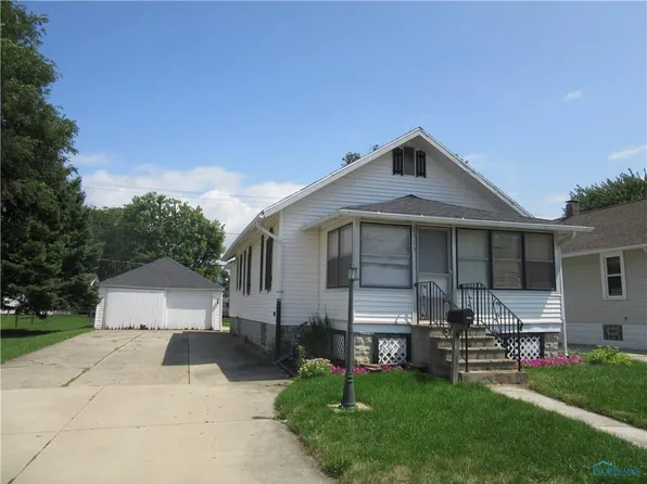 1313 Clinton St, Fremont, OH 43420