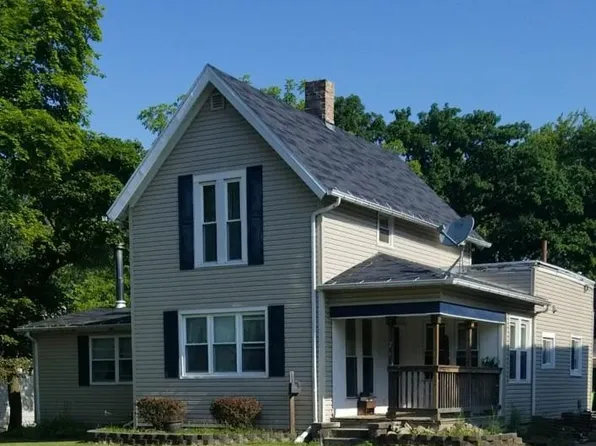 722 W Fremont St, Fostoria, OH 44830