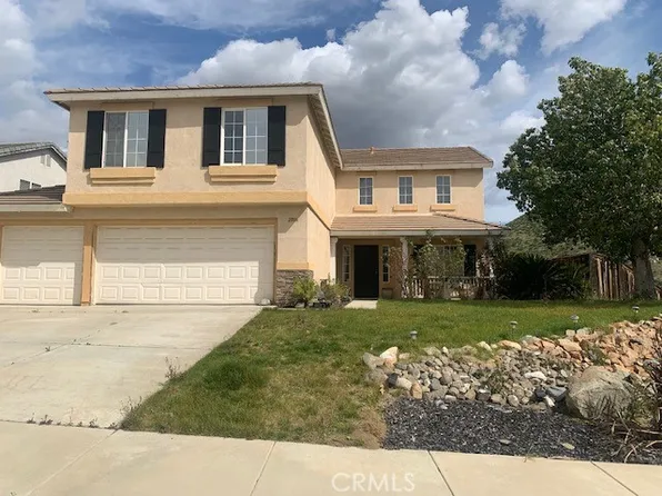 21016 Canyon Ridge Dr, Lake Elsinore, CA 92532