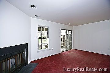 3rd image of 10431 Englishman Dr #31