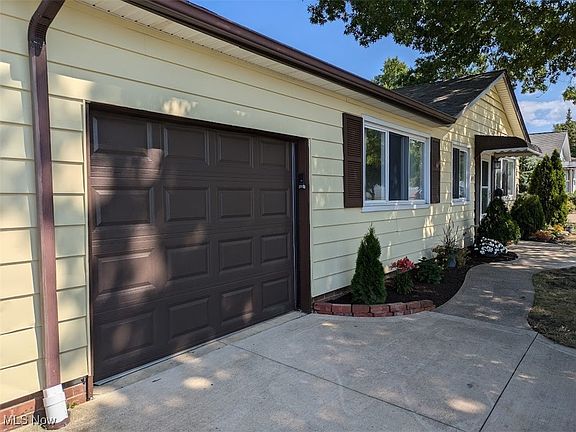 2nd image of 1849 Drenik Dr