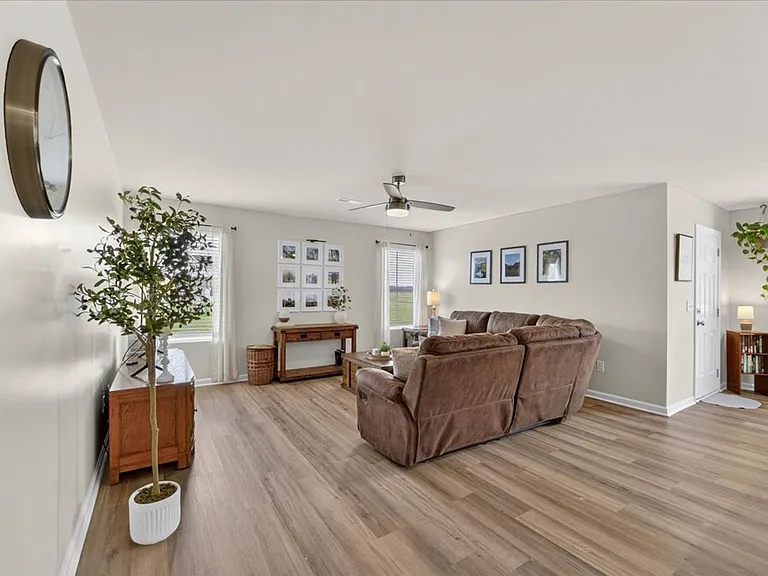 147 Joya Brook Way — Photo 11