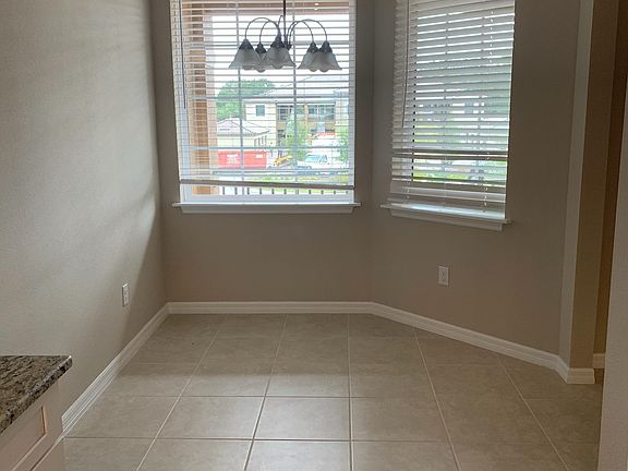 3rd image of 12414 Osorio Ct