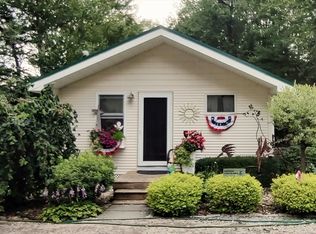 10 Drive B, Otis, MA 01253