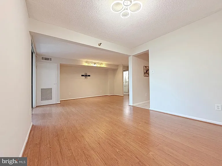 7401 Westlake Ter #610 — Photo 11