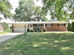 2018 Meadow Vue Dr, Saint Charles, MO 63301
