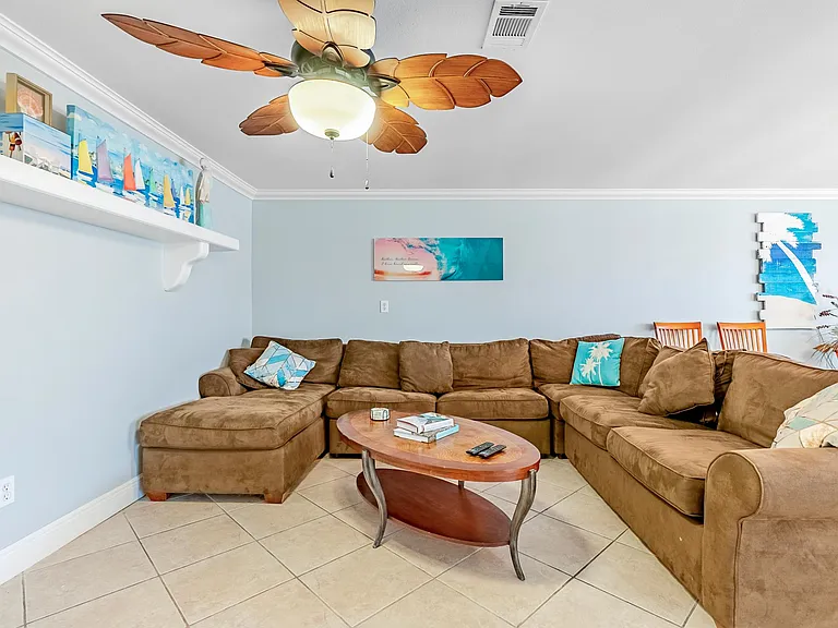 16908 Innocente Ave #A — Photo 9