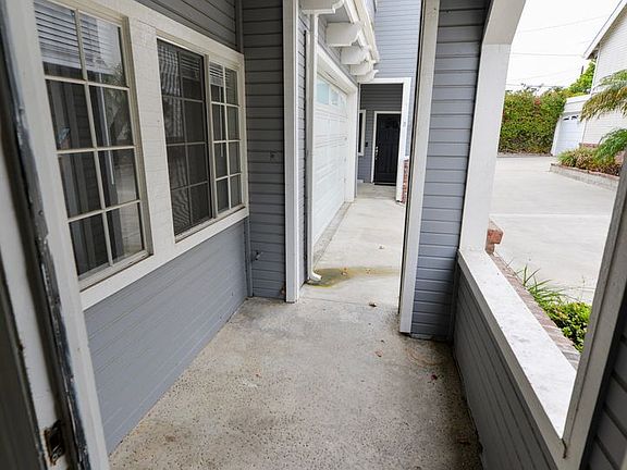 4th image of 26211 Via California #A