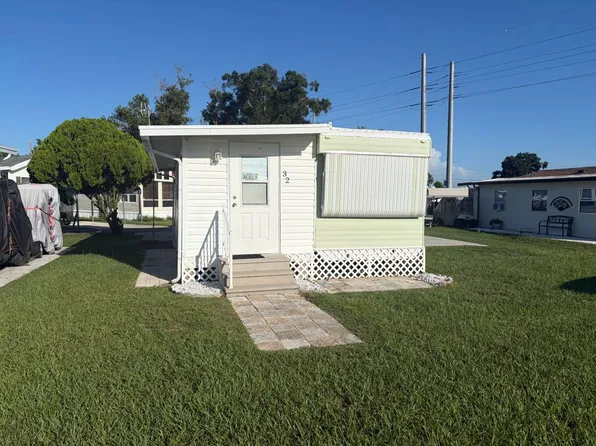 35120 Pure Water Way #32, Zephyrhills, FL 33541
