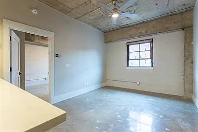 Kretschmer Lofts — Photo 26