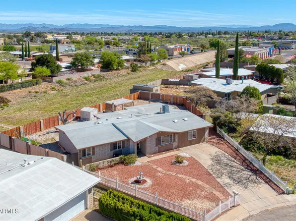 3841 REDWING Place, Sierra Vista, AZ 85635