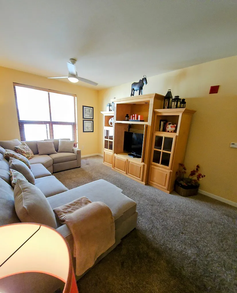 1 bed, 1.0 bath, $4,225 — Photo 1