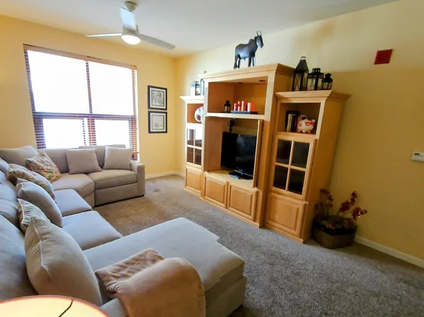 1150 J St, San Diego, CA