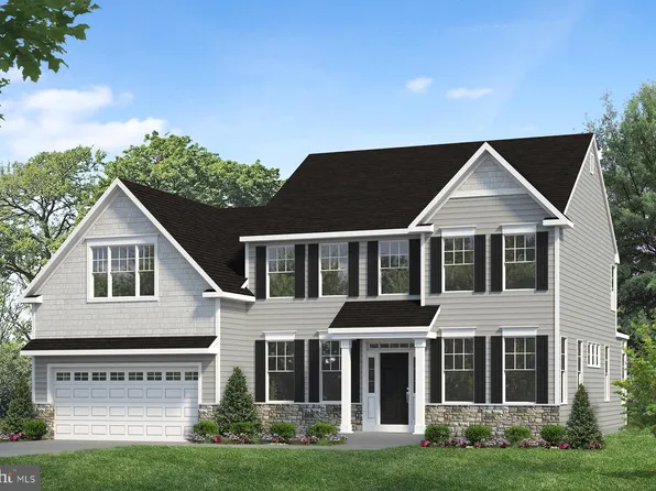 134 Petrelia Dr, Honey Brook, PA 19344