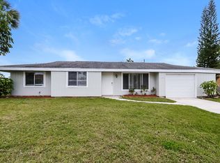 171 SE Floresta Dr, Port Saint Lucie, FL 34983