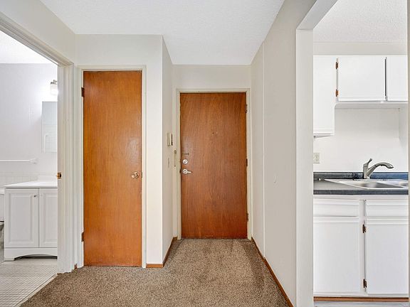 4th image of 3547 Grand Ave S #201