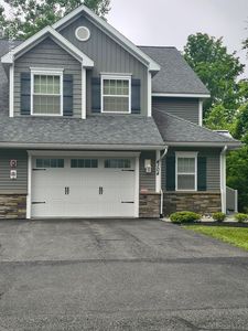 4104 Brunswick Meadows Way, Troy, NY, 12182
