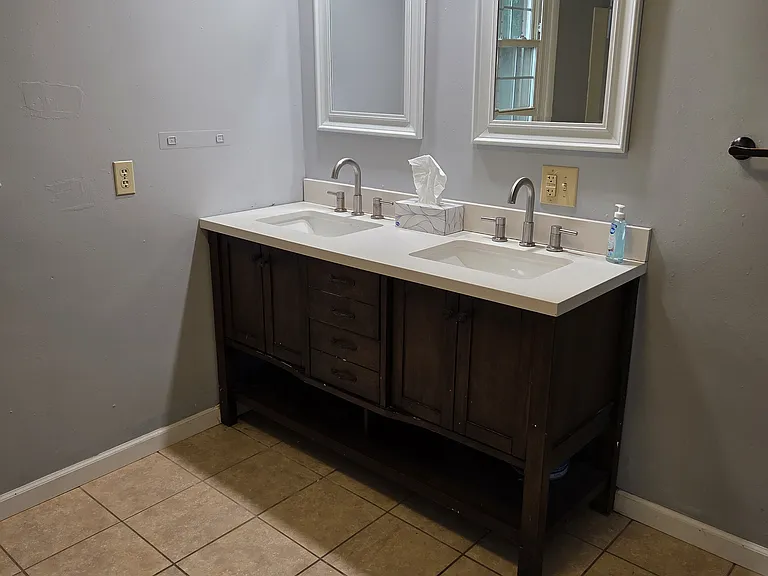 Full bathroom