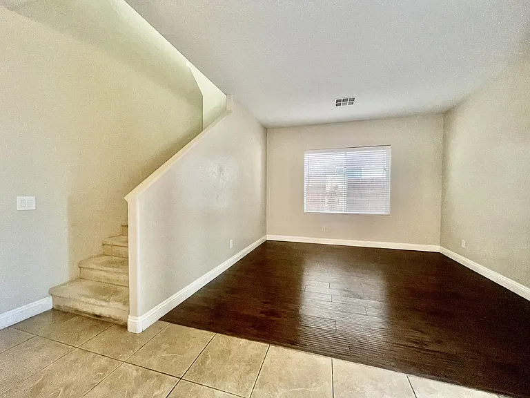 7109 Mercurio Ave — Photo 9