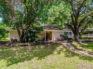 1809 Versailles Rd, Fort Worth, TX 76116