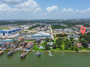 2914 Seargent St, Seabrook, TX 77586