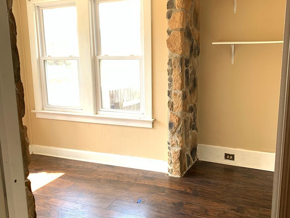 1014 Spruce St Vineland NJ Zillow