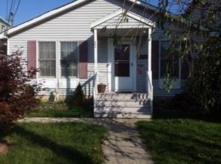 590 Elizabeth St, Perth Amboy, NJ 08861